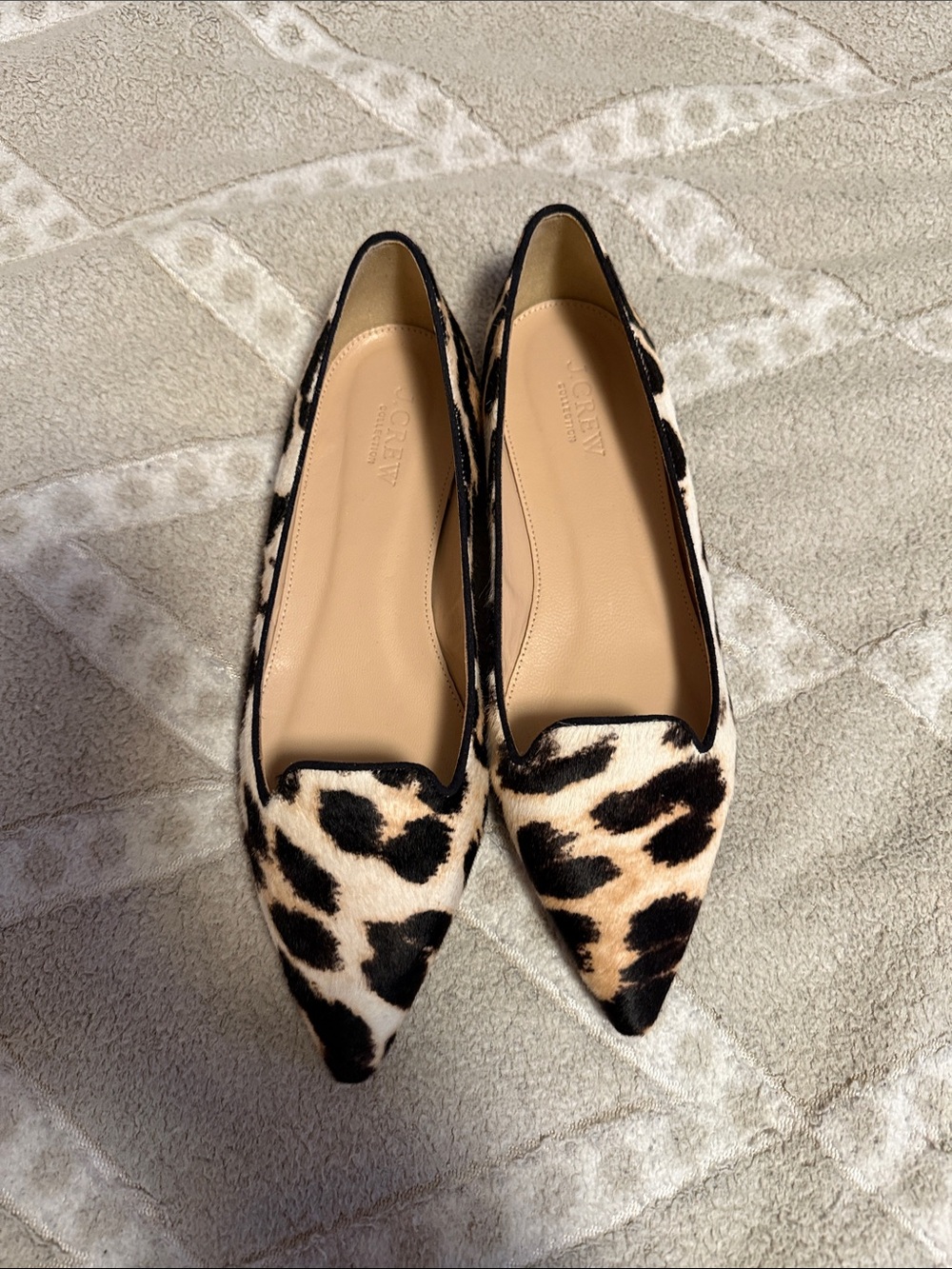 Leopard Print Pointed Toe Women’s Flats - Black & Cream